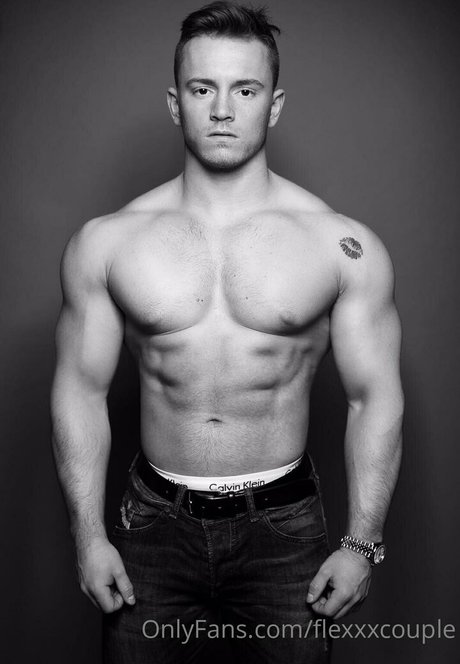 Flexxxcouple