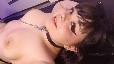Foto di nudo di fuga di OnlyFans di Yoursweetnekochan