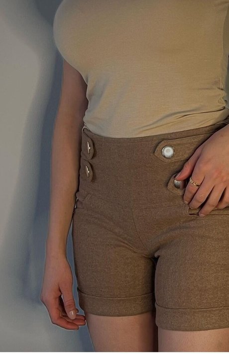Foto di nudo di fuga di OnlyFans di Daniela Derly