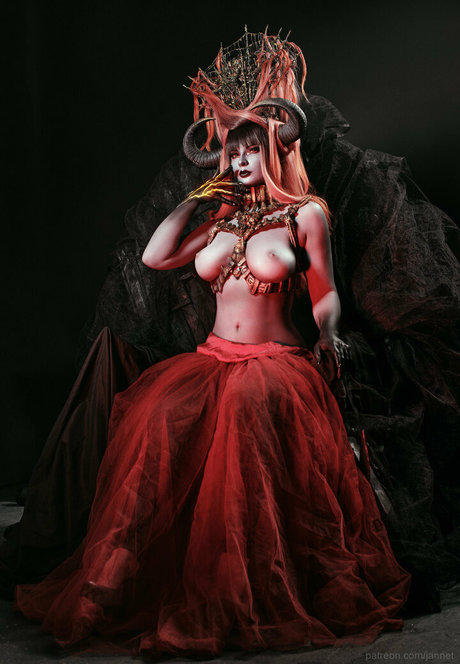 Foto di nudo di fuga di OnlyFans di Jannetincosplay