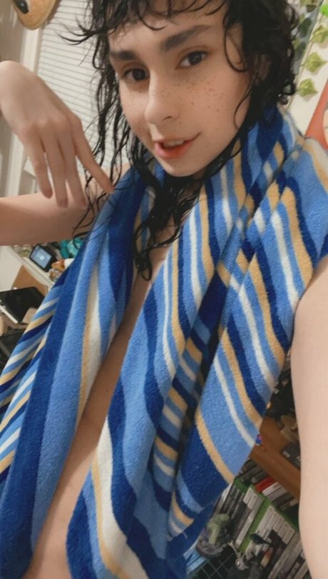 Foto di nudo di fuga di OnlyFans di Shiruwu