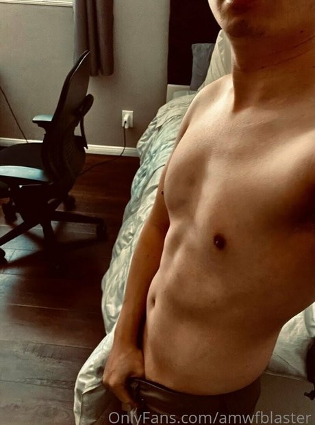 Foto di nudo di fuga di OnlyFans di Bolee
