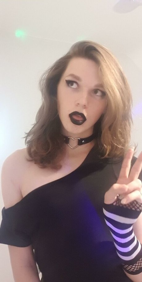 Foto di nudo di fuga di OnlyFans di Raven64190