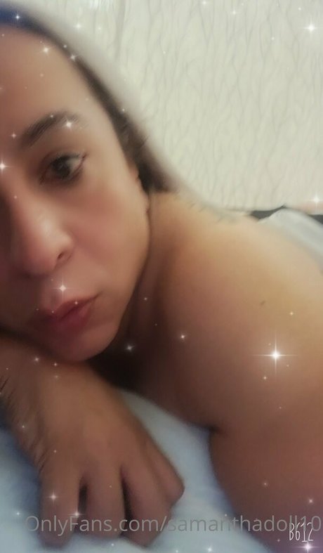 Foto di nudo di fuga di OnlyFans di Samanthadoll10
