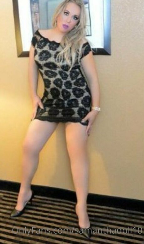 Foto di nudo di fuga di OnlyFans di Samanthadoll10