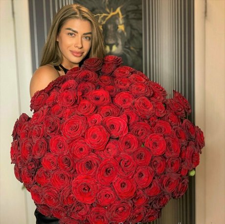 Foto di nudo di fuga di OnlyFans di Loveyarina