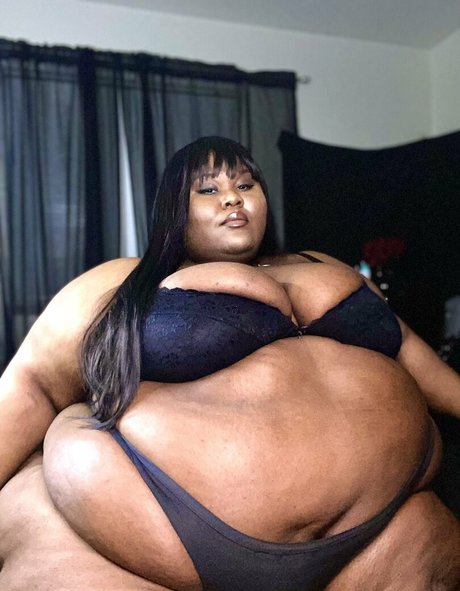 Foto di nudo di fuga di OnlyFans di Ssbbwerotika