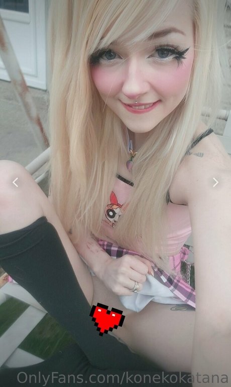 Foto di nudo di fuga di OnlyFans di Konekokatana
