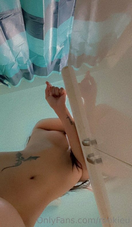 Foto di nudo di fuga di OnlyFans di Jess Rookieu