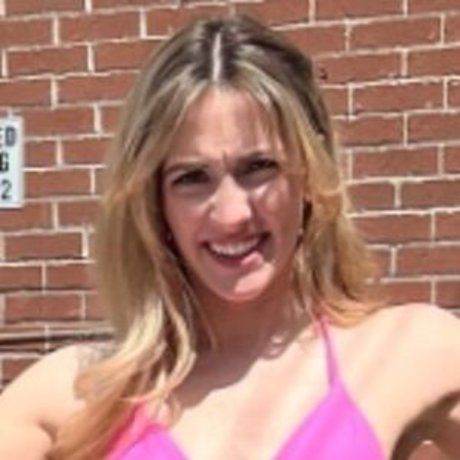 Foto di nudo di fuga di OnlyFans di Julie Nolke