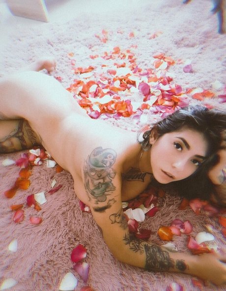 Foto di nudo di fuga di OnlyFans di Miaumiloucb