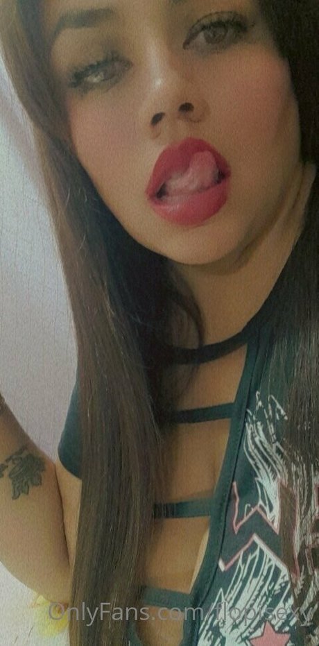 Foto di nudo di fuga di OnlyFans di Flopysexy