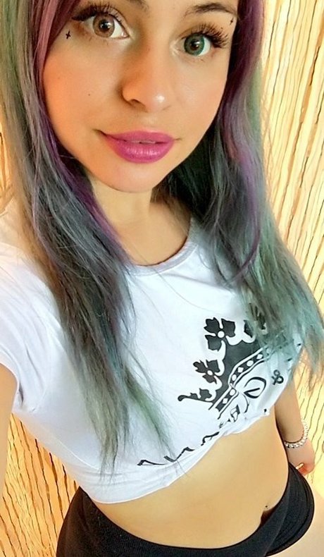 Foto di nudo di fuga di OnlyFans di Raylene Moro