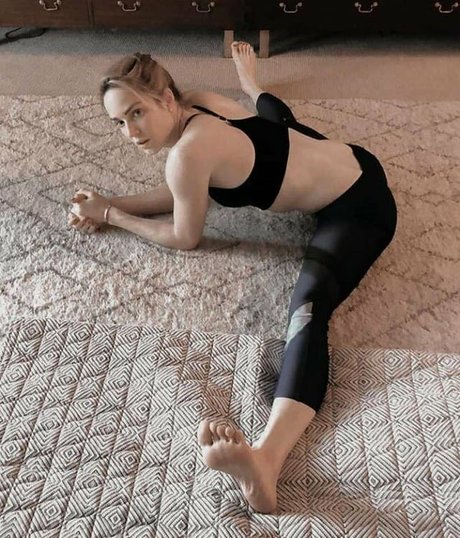 Caity Lotz