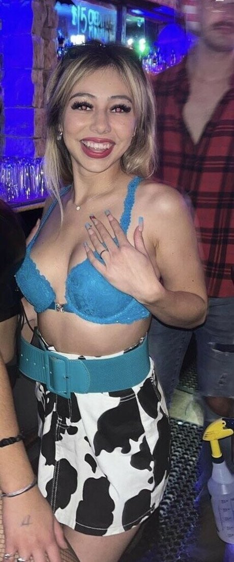 Foto di nudo di fuga di OnlyFans di Glossyjocie