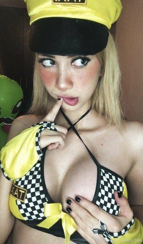Deborha4