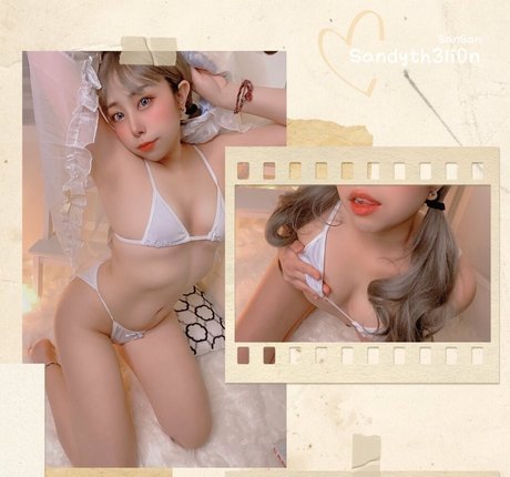 Foto di nudo di fuga di OnlyFans di Sandyth3li0n