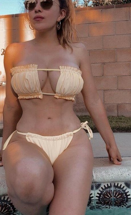 Foto di nudo di fuga di OnlyFans di Marydia Marquez