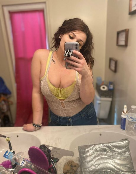 Foto di nudo di fuga di OnlyFans di Oohlalax