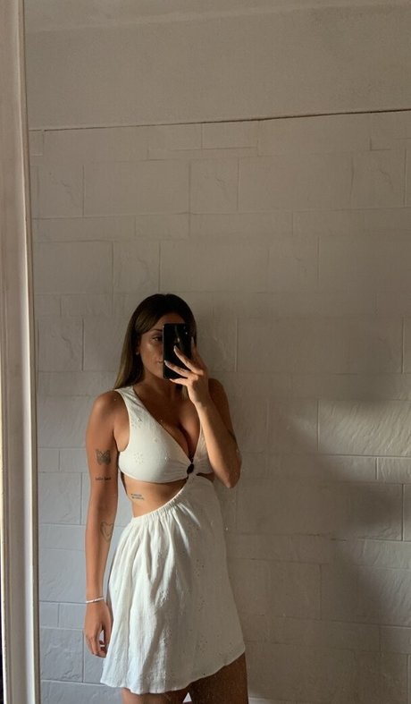 Foto di nudo di fuga di OnlyFans di Belonly