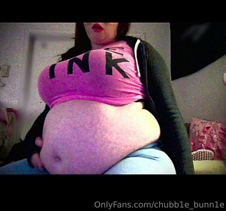 Foto di nudo di fuga di OnlyFans di Chubb1ebunn1e
