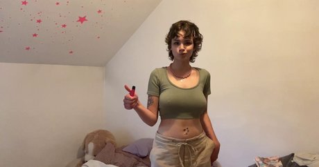 Foto di nudo di fuga di OnlyFans di Sidneuke