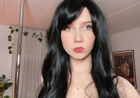 Foto di nudo di fuga di OnlyFans di Apollolol