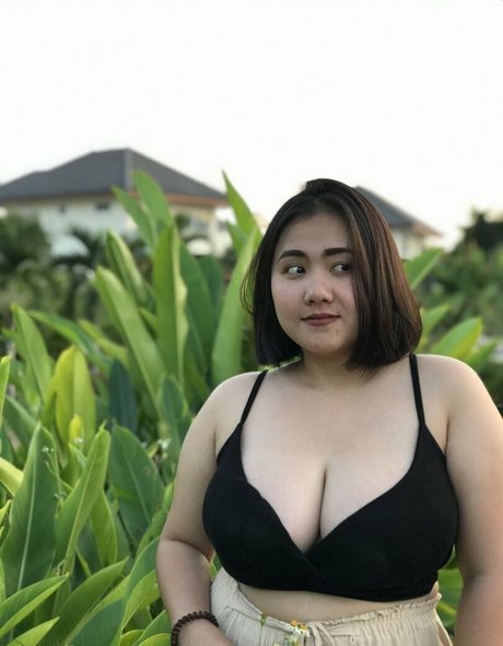 Foto di nudo di fuga di OnlyFans di Phiromya Pangyouk
