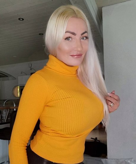 Marika Fingerroos