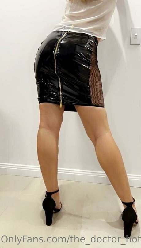Foto di nudo di fuga di OnlyFans di Thedoctorhotwife