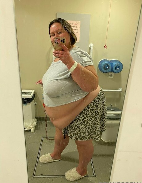 Foto di nudo di fuga di OnlyFans di Ivannabbw