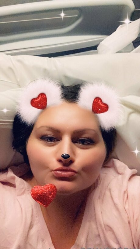 Foto di nudo di fuga di OnlyFans di Ivannabbw