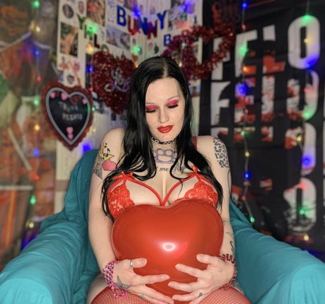 Foto di nudo di fuga di OnlyFans di Gothbunny6669