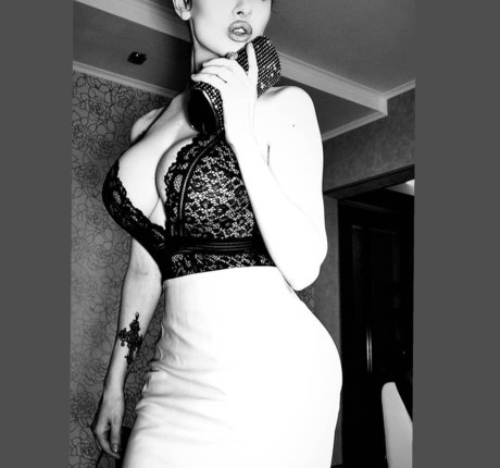 Foto di nudo di fuga di OnlyFans di Taliyamilano