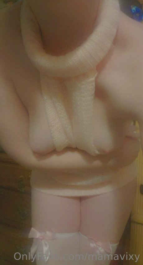 Foto di nudo di fuga di OnlyFans di Mamavixy