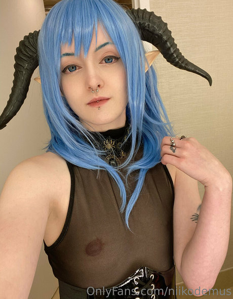 Foto di nudo di fuga di OnlyFans di Niikodemus