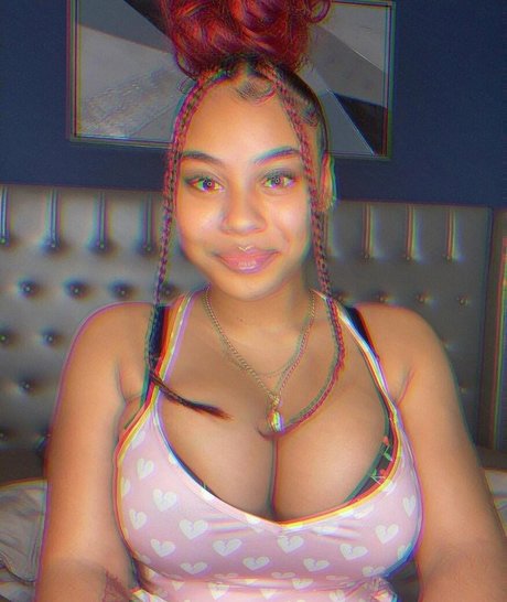 Foto di nudo di fuga di OnlyFans di Jasmyn