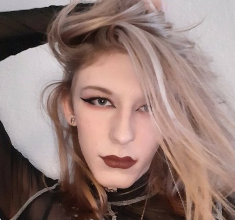 Foto di nudo di fuga di OnlyFans di Lenathelicious