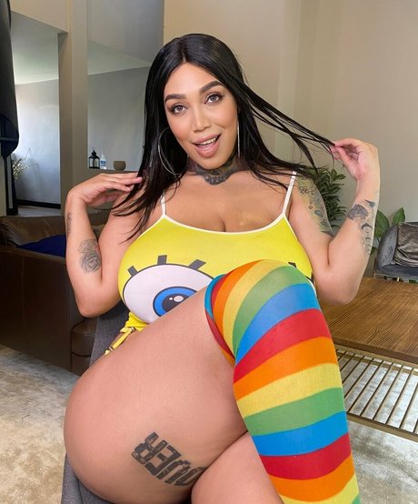 Foto di nudo di fuga di OnlyFans di Amoraluvs
