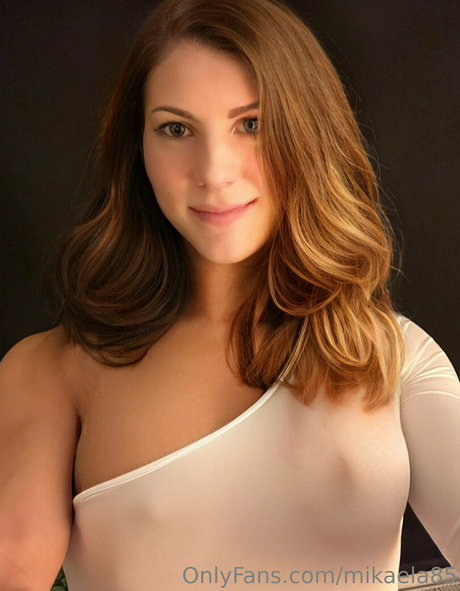 Foto di nudo di fuga di OnlyFans di Mikaela85