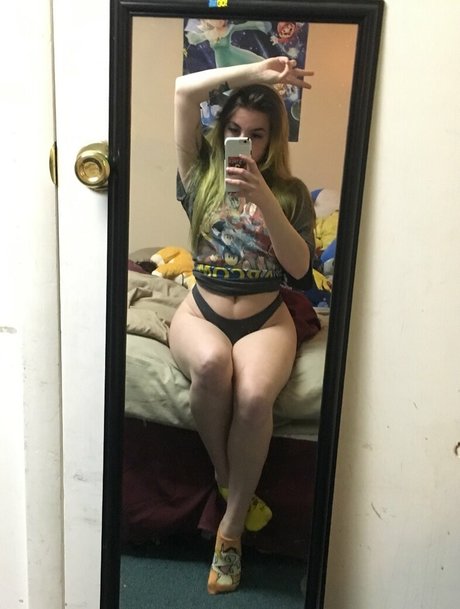 Foto di nudo di fuga di OnlyFans di Ghoulrunnings