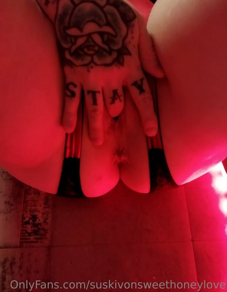 Foto di nudo di fuga di OnlyFans di Suskivonsweethoneylove