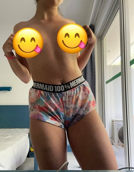 Foto di nudo di fuga di OnlyFans di Lanaffox