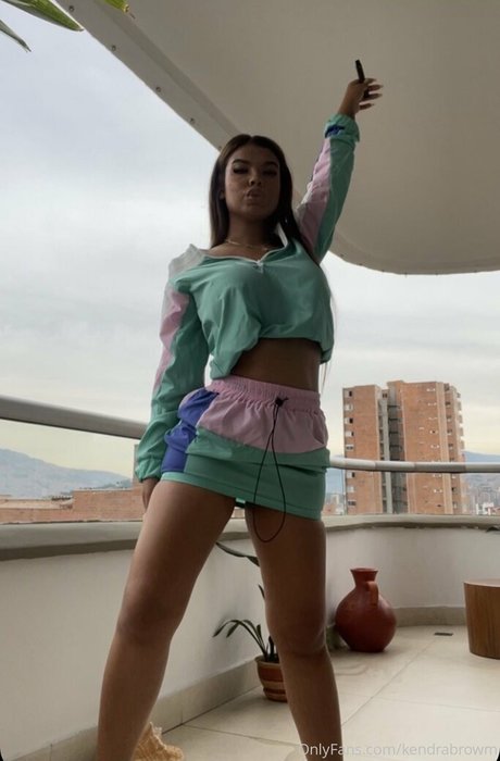 Kendrabrowm