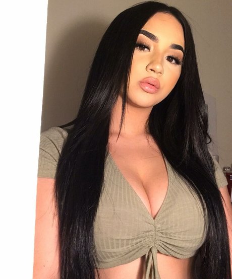 Foto di nudo di fuga di OnlyFans di Genatg