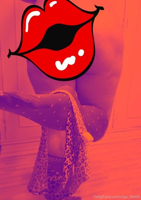 Foto di nudo di fuga di OnlyFans di Lovfetish