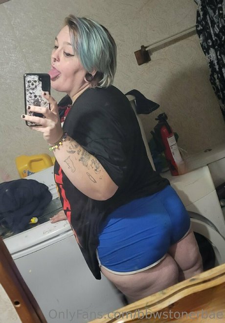 Bbwstonerdoll