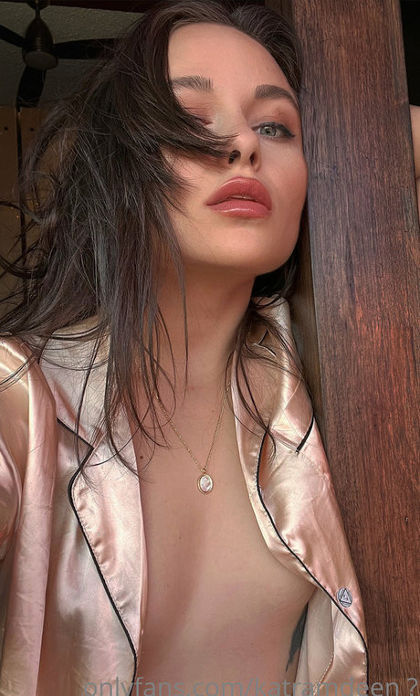 Foto di nudo di fuga di OnlyFans di Katherine Ramdeen