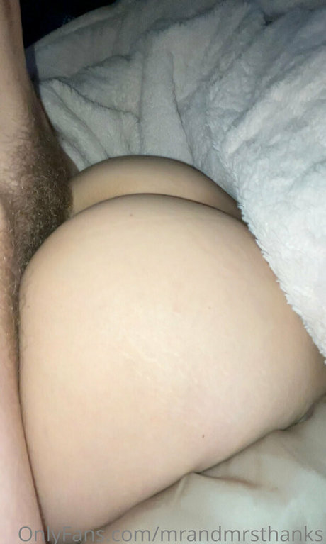 Foto di nudo di fuga di OnlyFans di Xtantrica