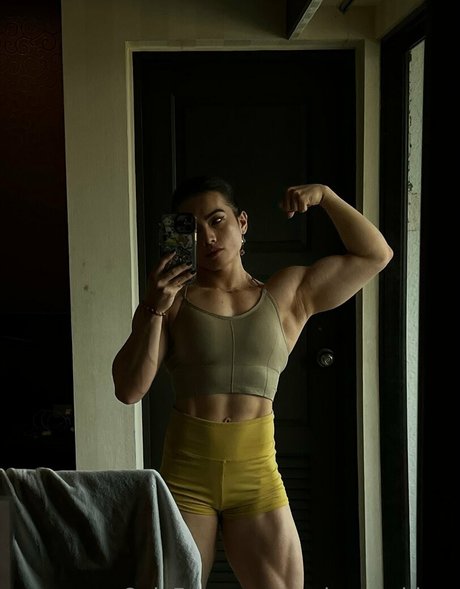 Foto di nudo di fuga di OnlyFans di Nucleargoddess